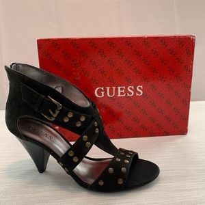 New  Guess Heels  Black size 8 1/2 M